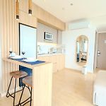 Moderno Apartasuit, vista al mar con dos balcones