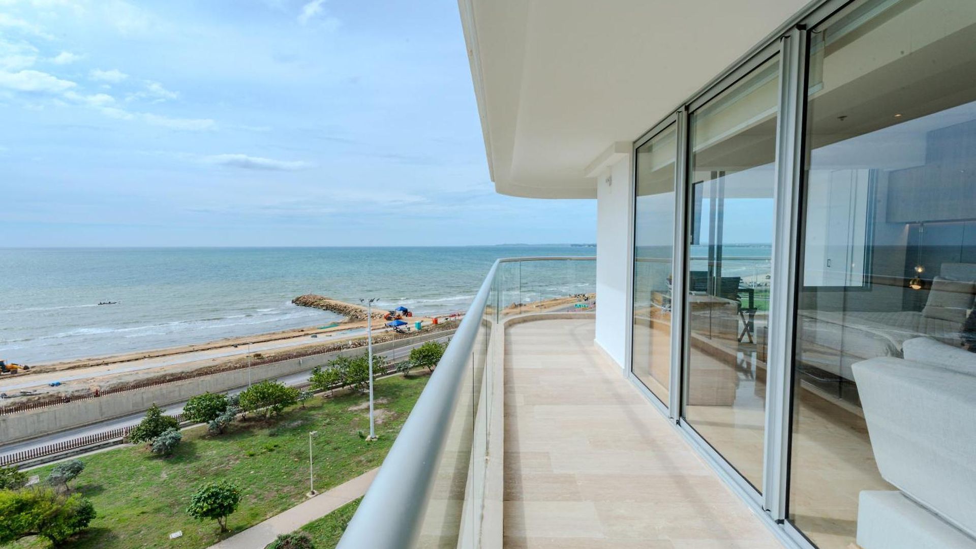 Moderno Apartasuit, Vista Al Mar Con Dos Balcones Cartagena