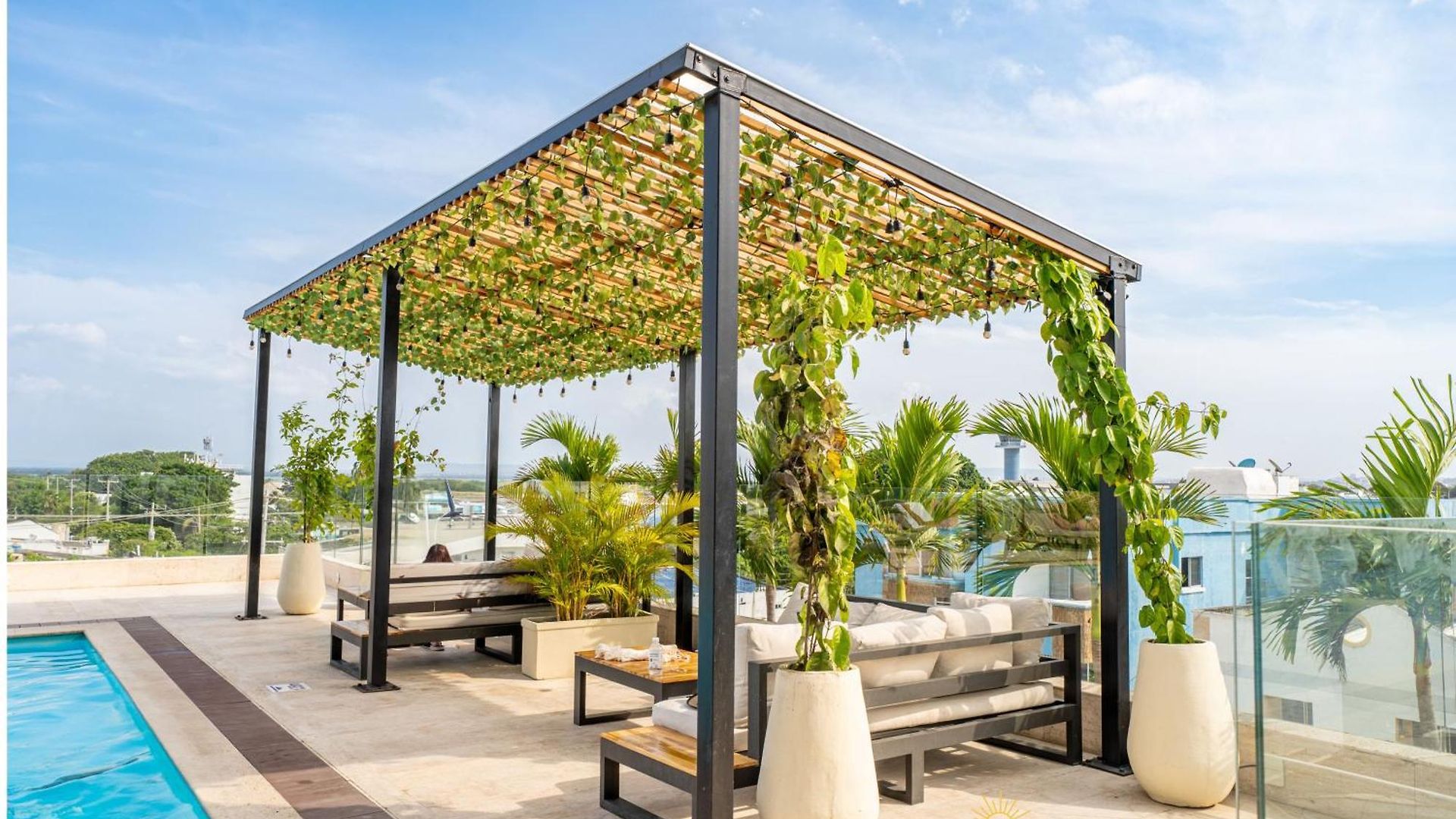 Moderno Apartasuit, Vista Al Mar Con Dos Balcones *