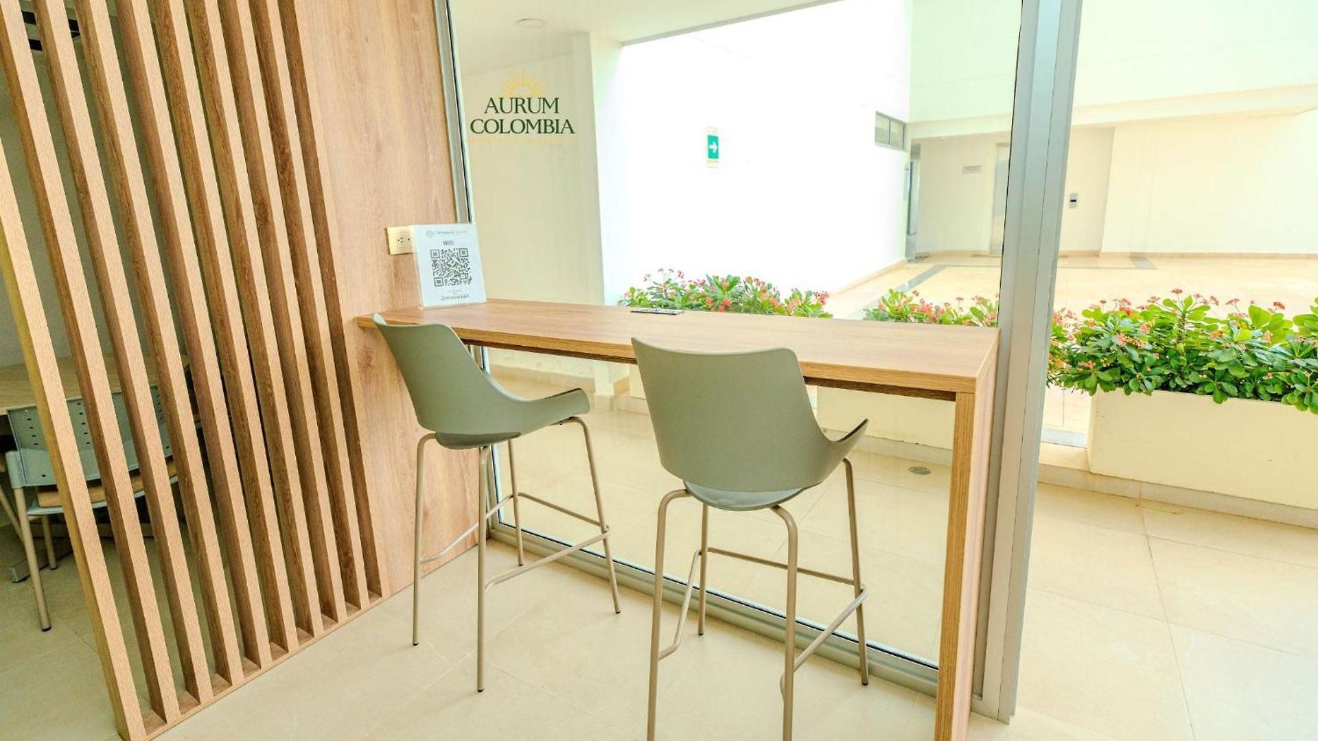 Moderno Apartasuit, Vista Al Mar Con Dos Balcones