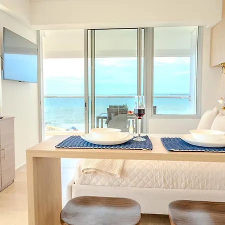 Moderno Apartasuit, Vista Al Mar Con Dos Balcones *