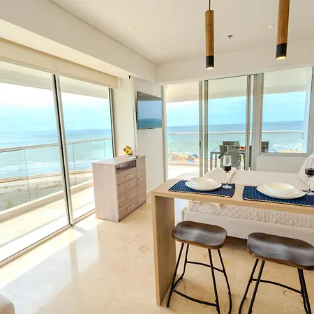 Moderno Apartasuit, Vista Al Mar Con Dos Balcones