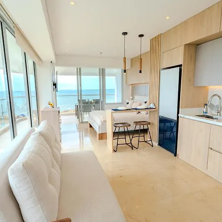 Moderno Apartasuit, Vista Al Mar Con Dos Balcones Cartagena